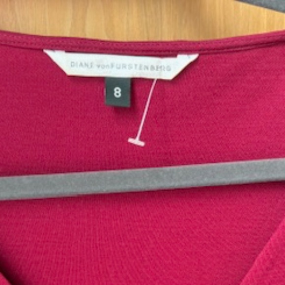 Pre-loved Cranberry Diane Von Furstenberg Chest-Knot Dress - Size 8 - Picture 2 of 5